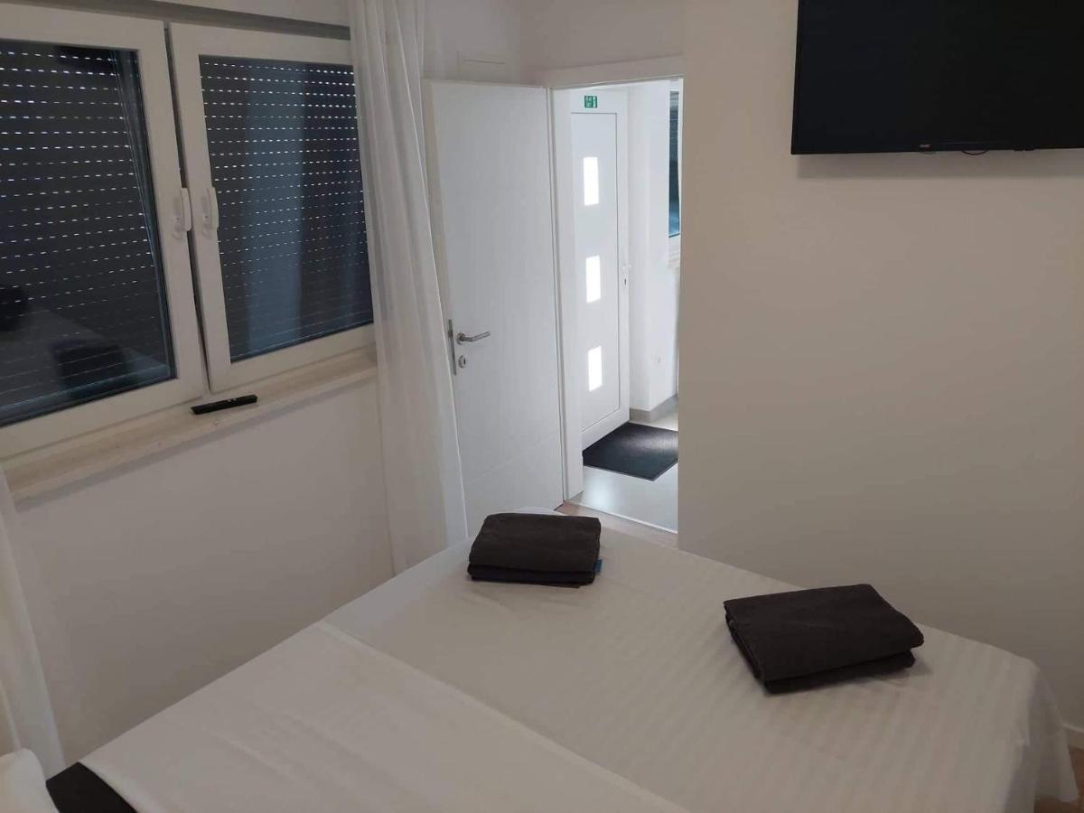 Ferienhaus Maestral - Kastel Kambelovac Kastela Ngoại thất bức ảnh