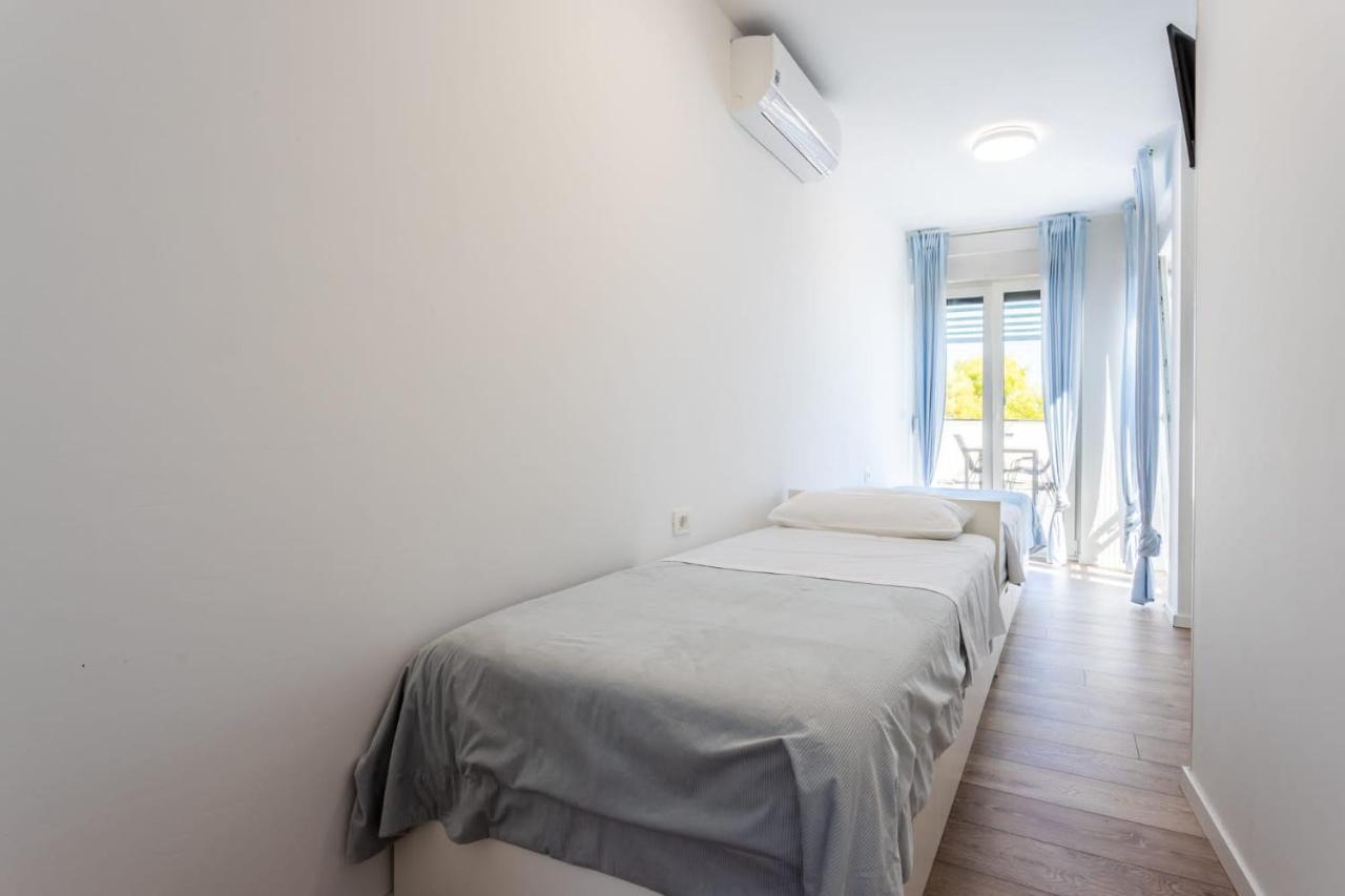 Ferienhaus Maestral - Kastel Kambelovac Kastela Ngoại thất bức ảnh