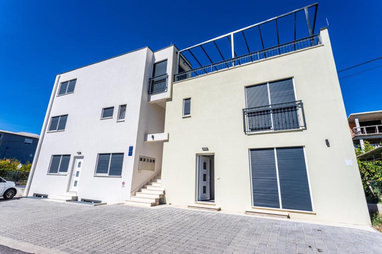 Ferienhaus Maestral - Kastel Kambelovac Kastela Ngoại thất bức ảnh