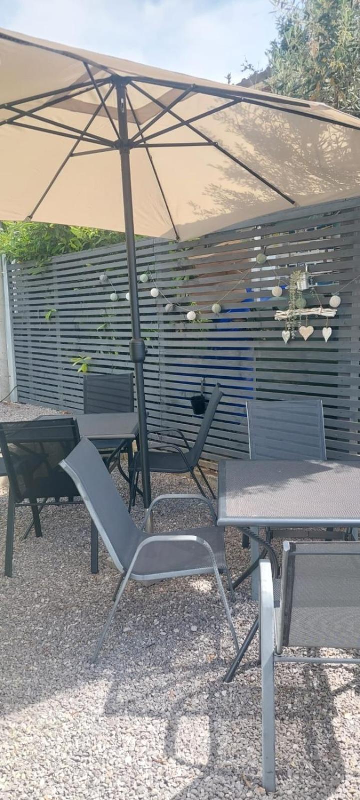 Ferienhaus Maestral - Kastel Kambelovac Kastela Ngoại thất bức ảnh